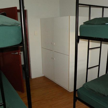 Chillis Backpackers Hostel Даруин Екстериор снимка